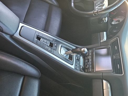 Used 2012 Porsche 911 Carrera S image 4