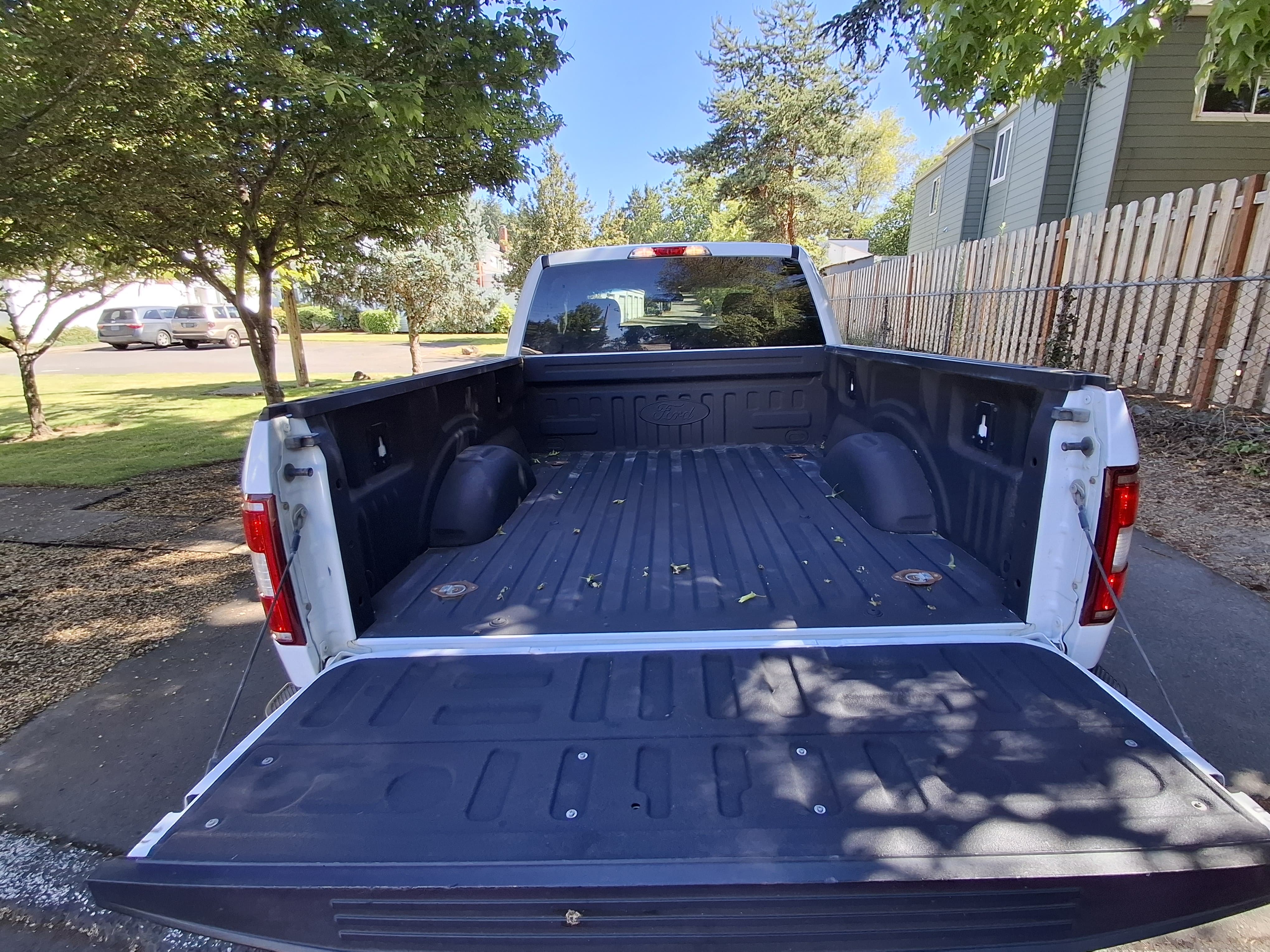 Used 2018 Ford F150 XLT w/ Trailer Tow Package AWD/4WD image 9