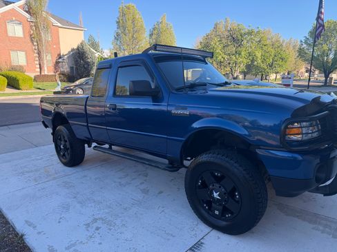 Used 2011 Ford Ranger XLT image 10