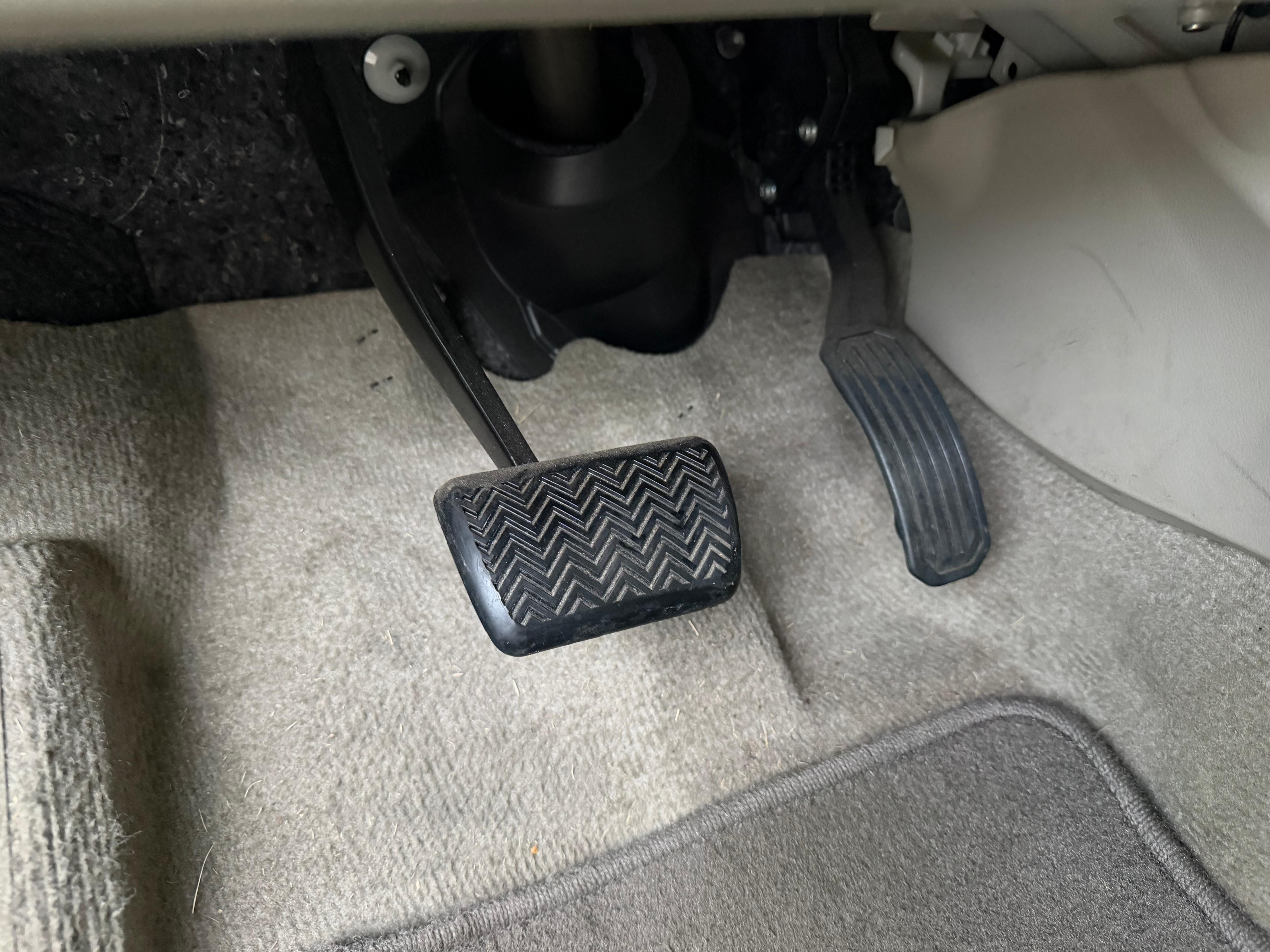 Used 2010 Toyota Corolla FWD image 12