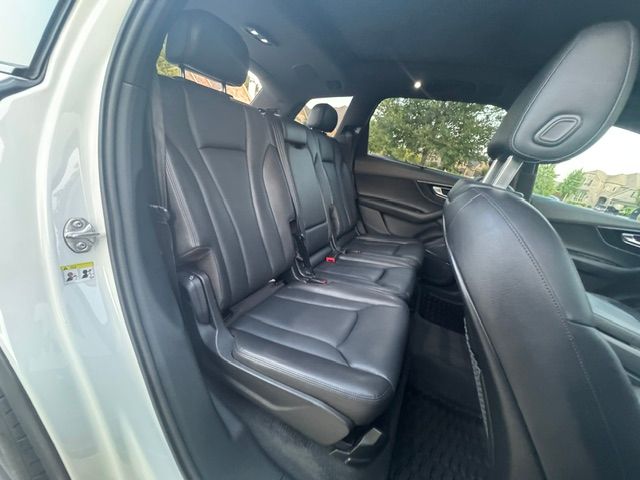 Used 2019 Audi Q7 3.0T Prestige AWD/4WD image 11