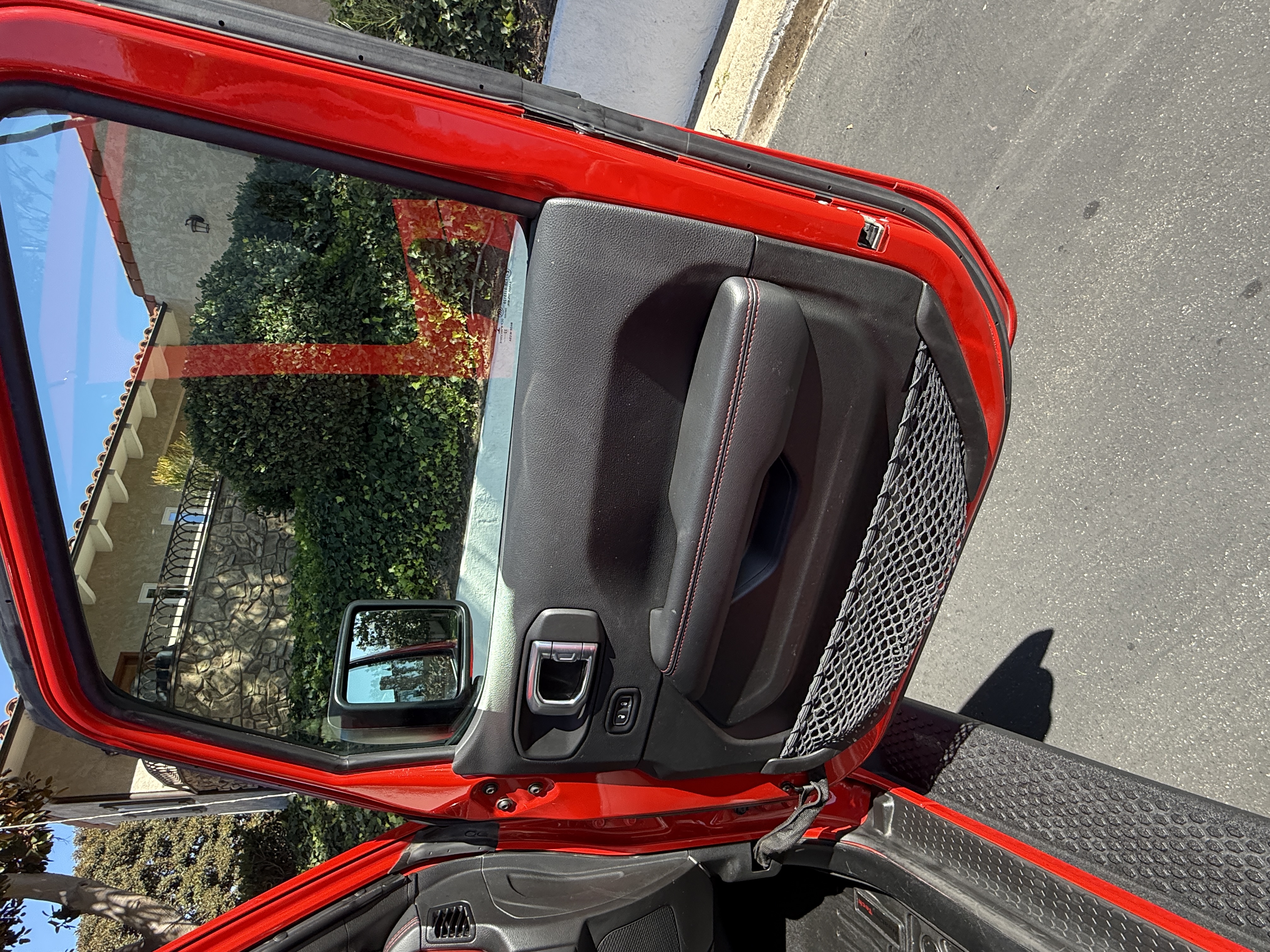 Used 2023 Jeep Wrangler Rubicon w/ LED Lighting Group AWD/4WD image 10