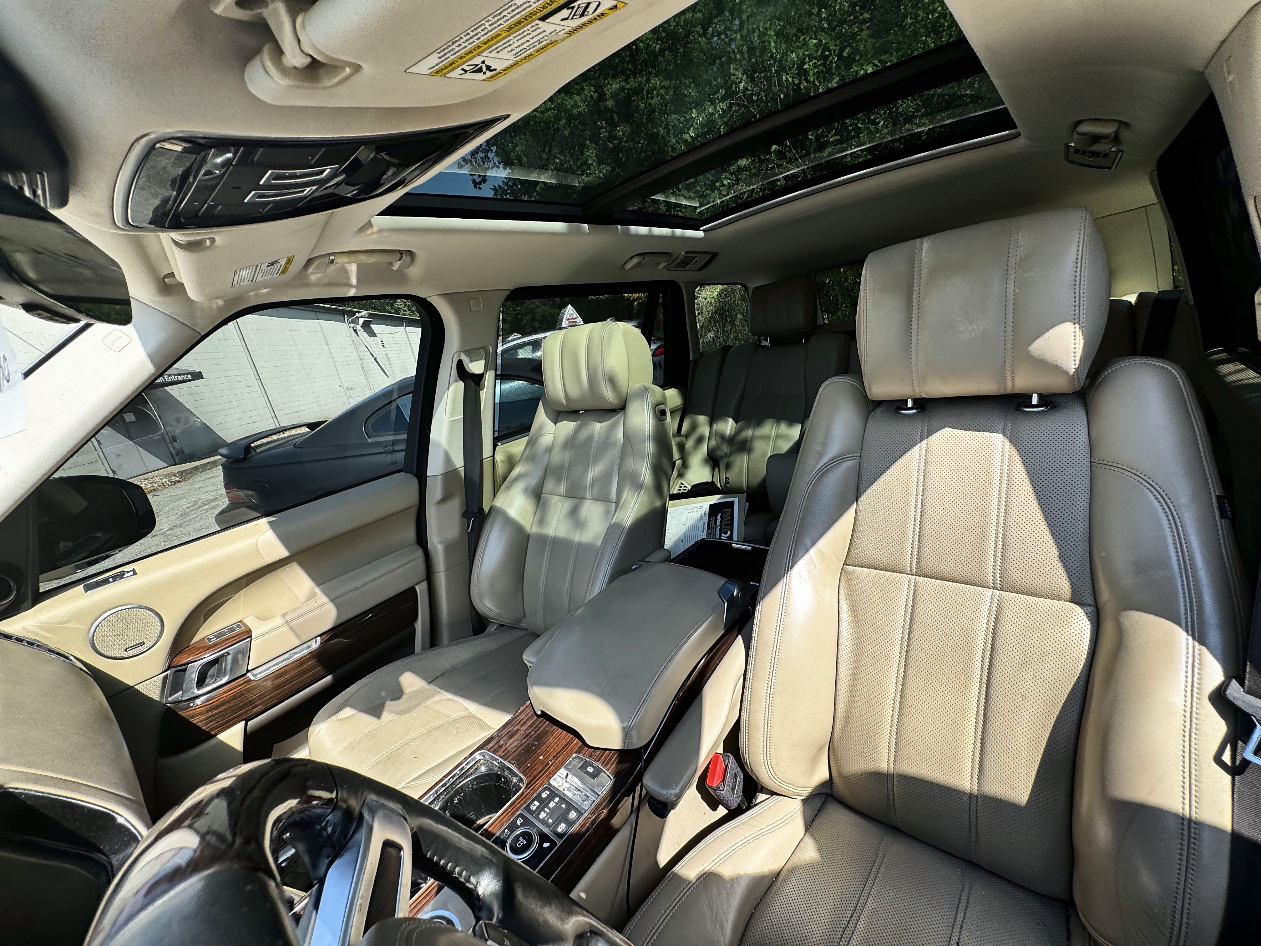 Used 2017 Land Rover Range Rover Long Wheelbase Supercharged AWD/4WD image 10
