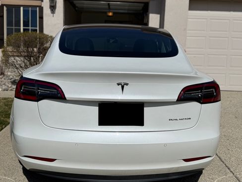 Used 2022 Tesla Model 3 Long Range image 9