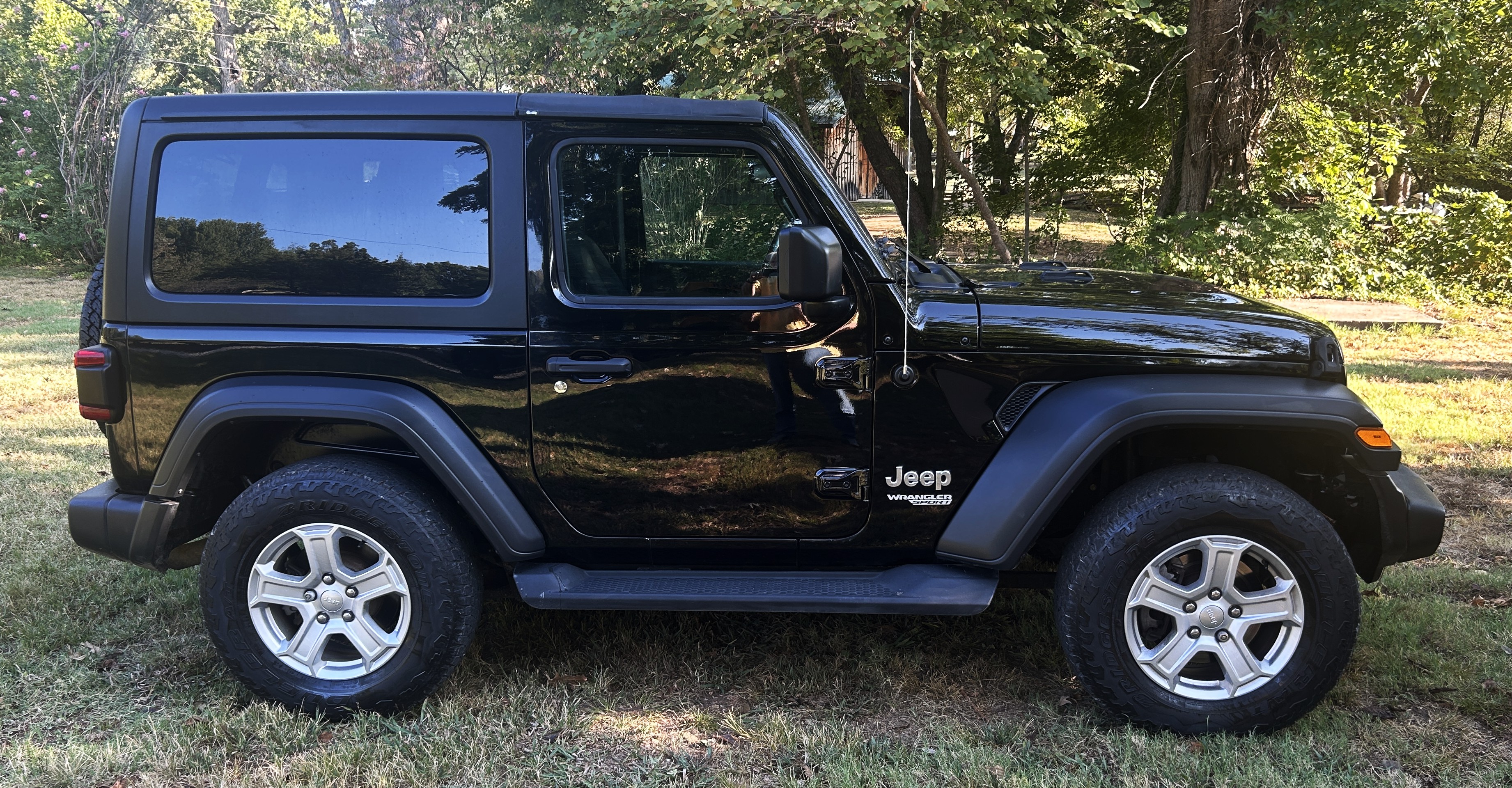 Used 2018 Jeep Wrangler Sport AWD/4WD image 5