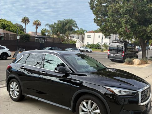 Used 2019 INFINITI QX50 Luxe w/ Cargo Package AWD/4WD image 5