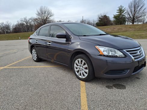 Used 2014 Nissan Sentra SV w/ SV Driver Package image 2