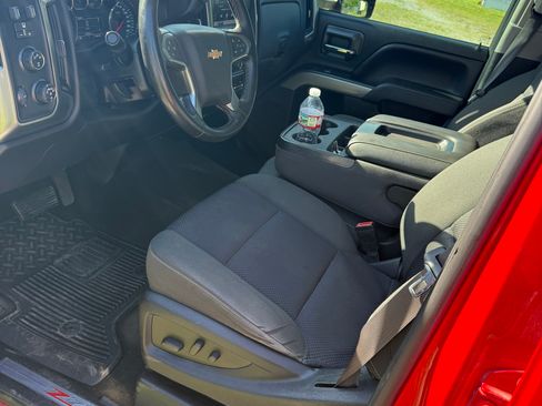 Used 2015 Chevrolet Silverado 2500 LT w/ LT Convenience Package AWD/4WD image 9