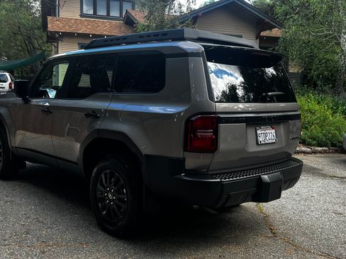 Used 2025 Toyota Land Cruiser 1958 image 5