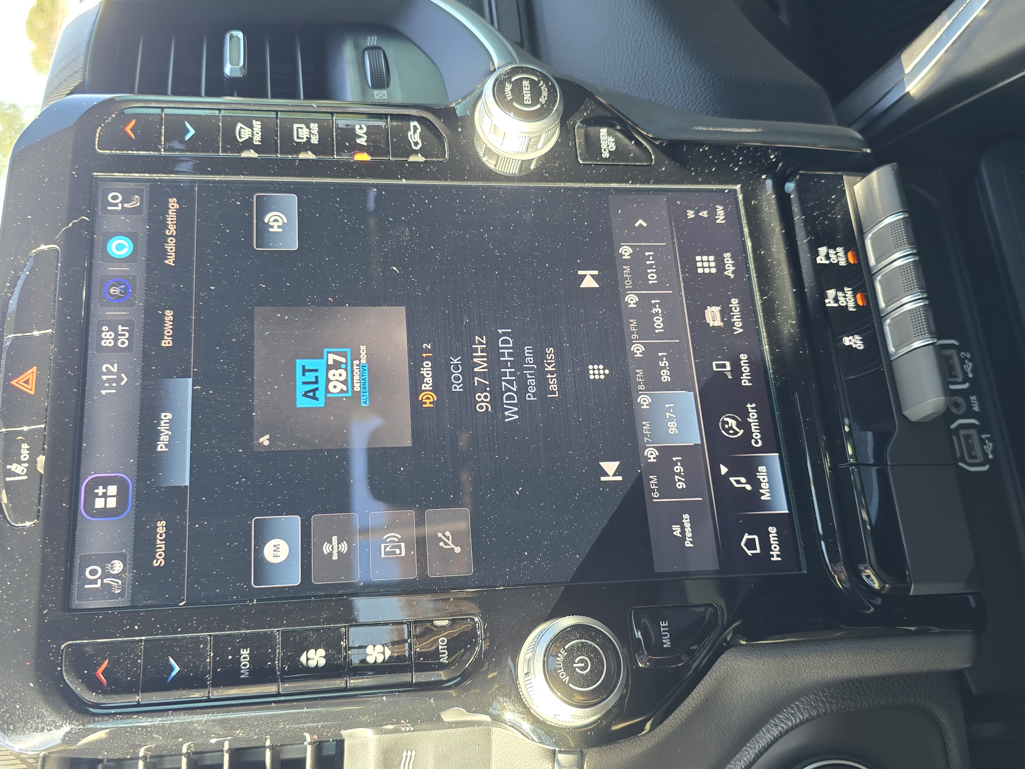 Used 2025 RAM 1500 Big Horn AWD/4WD image 19