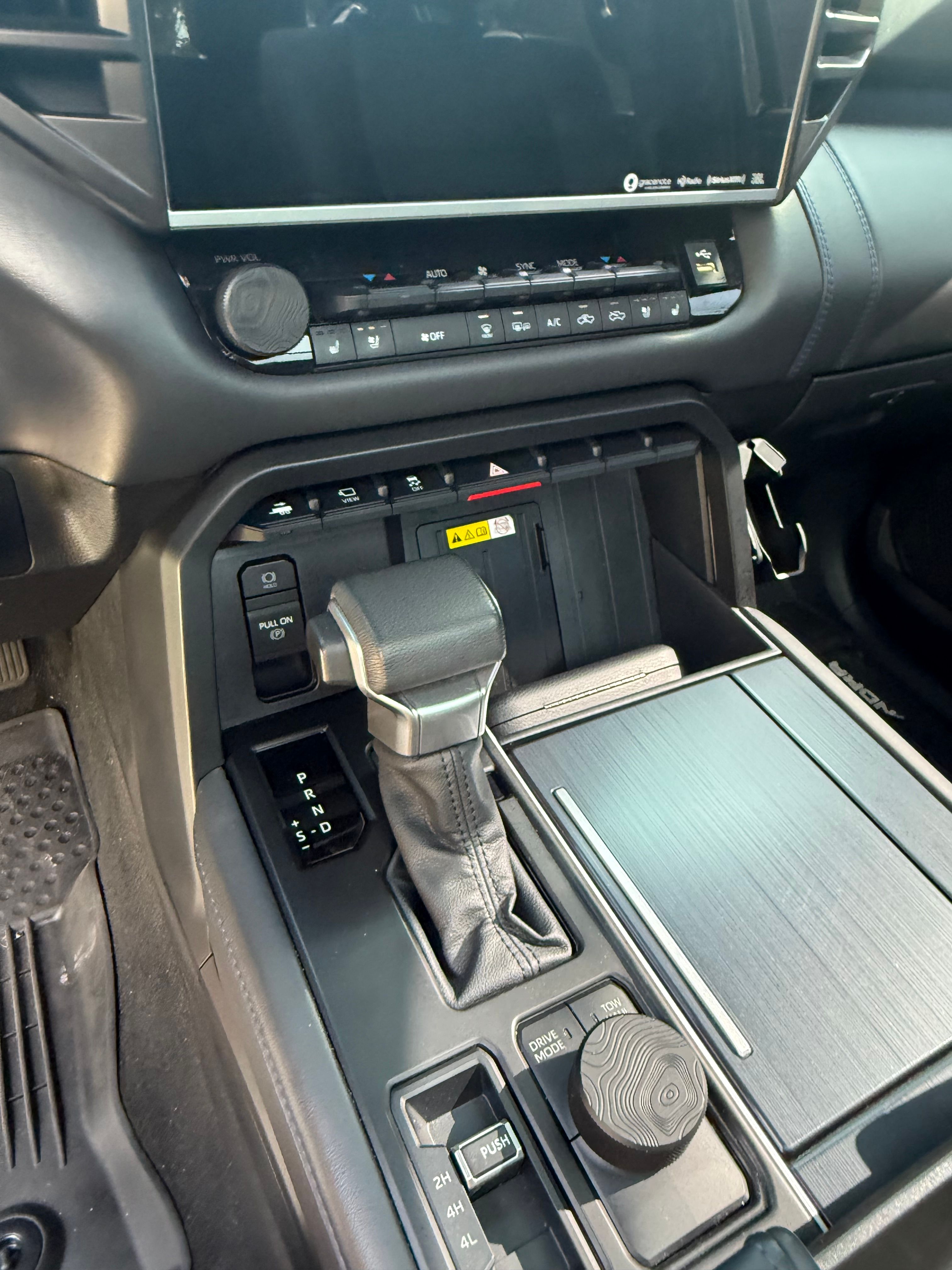 Used 2023 Toyota Tundra Platinum AWD/4WD image 21