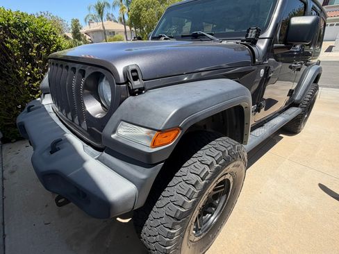 Used 2021 Jeep Wrangler Unlimited Sport AWD/4WD image 1