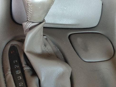 Used 2003 Chevrolet Corvette Coupe w/ Preferred Equipment Group image 25