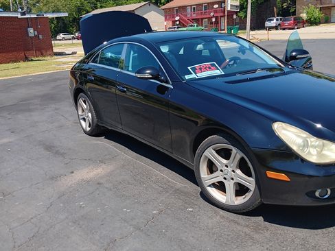 Used 2007 Mercedes-Benz CLS 550 image 1