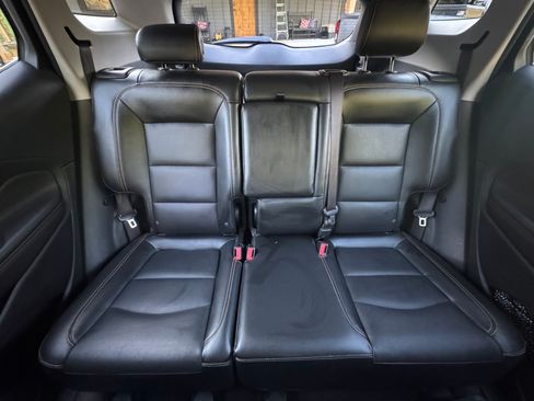 Used 2020 GMC Terrain SLT w/ Preferred Package AWD/4WD image 10