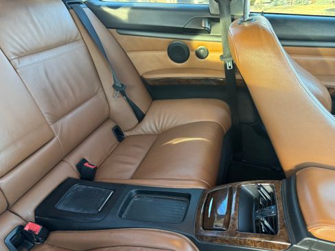 Used 2007 BMW 335i Coupe image 22