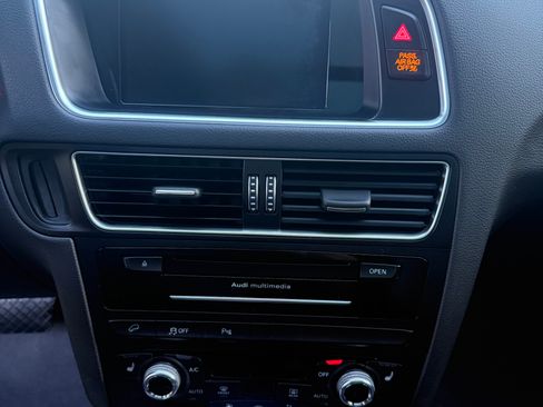 Used 2015 Audi Q5 2.0T Premium Plus w/ Technology Package image 5