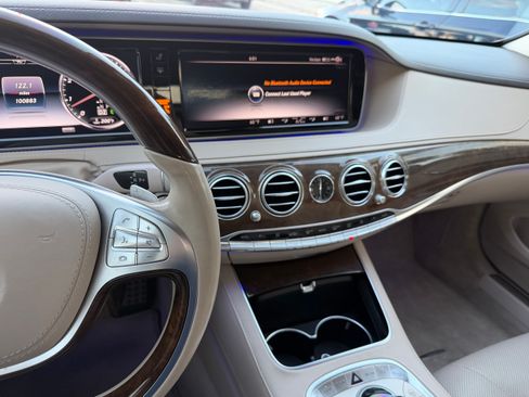 Used 2015 Mercedes-Benz S 550 Sedan image 14