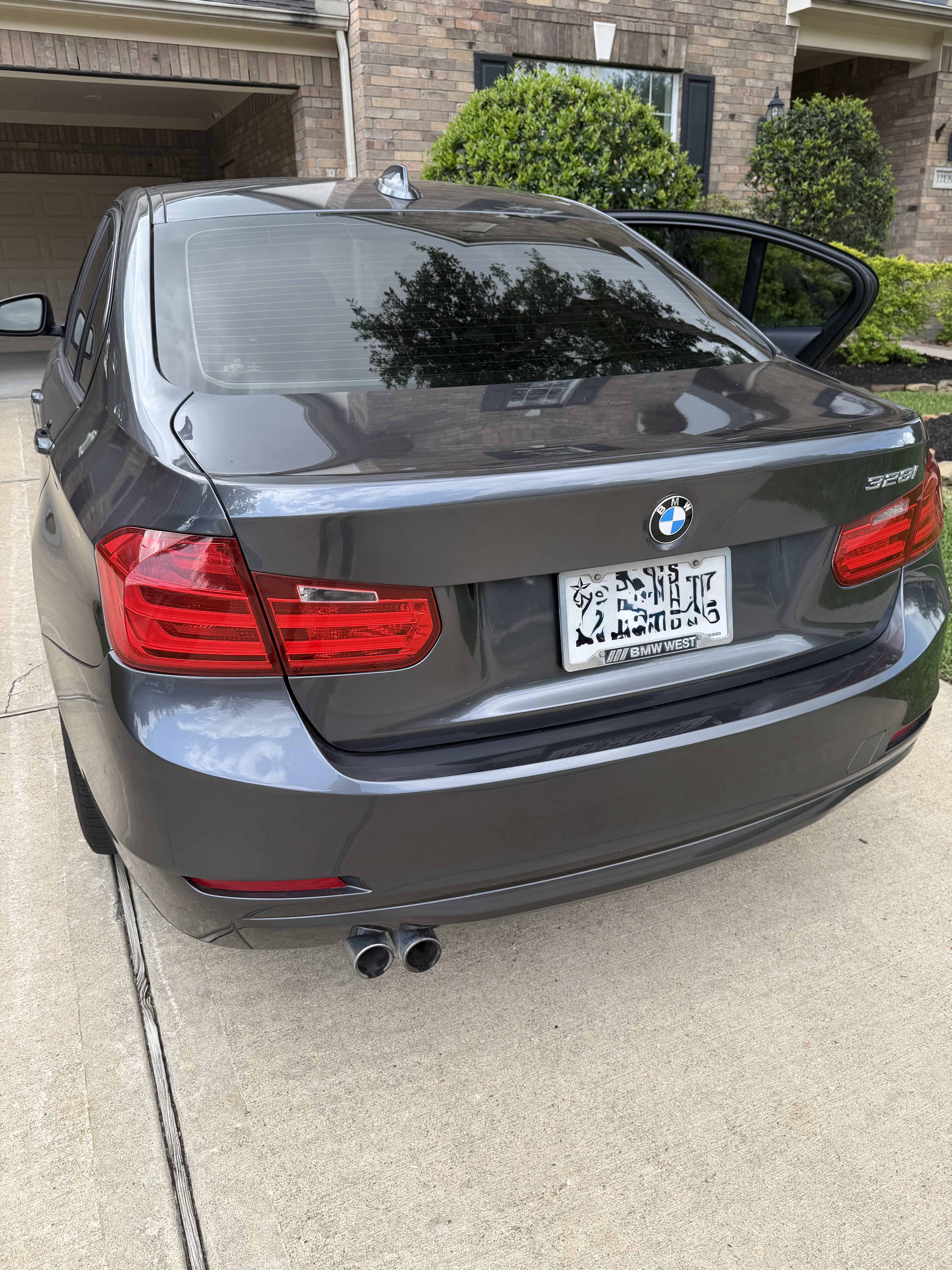 Used 2015 BMW 328i Sedan RWD image 6