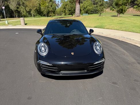 Used 2016 Porsche 911 Carrera 4 Black Edition image 12