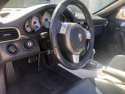 Used 2008 Porsche 911 Carrera 4S AWD/4WD image 2