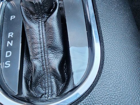 Used 2015 Ford Mustang Coupe image 14