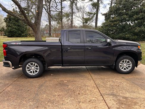 Used 2023 Chevrolet Silverado 1500 LT image 5