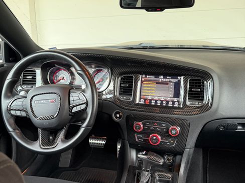 Used 2019 Dodge Charger GT w/ Navigation & Travel Group RWD image 13