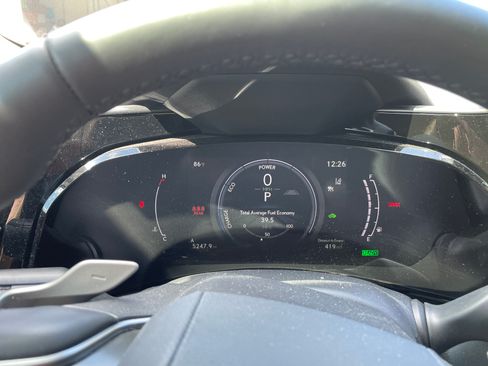 Used 2025 Lexus NX 350h AWD w/ Premium Package image 4