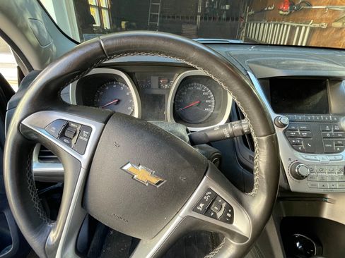 Used 2013 Chevrolet Equinox LT image 12