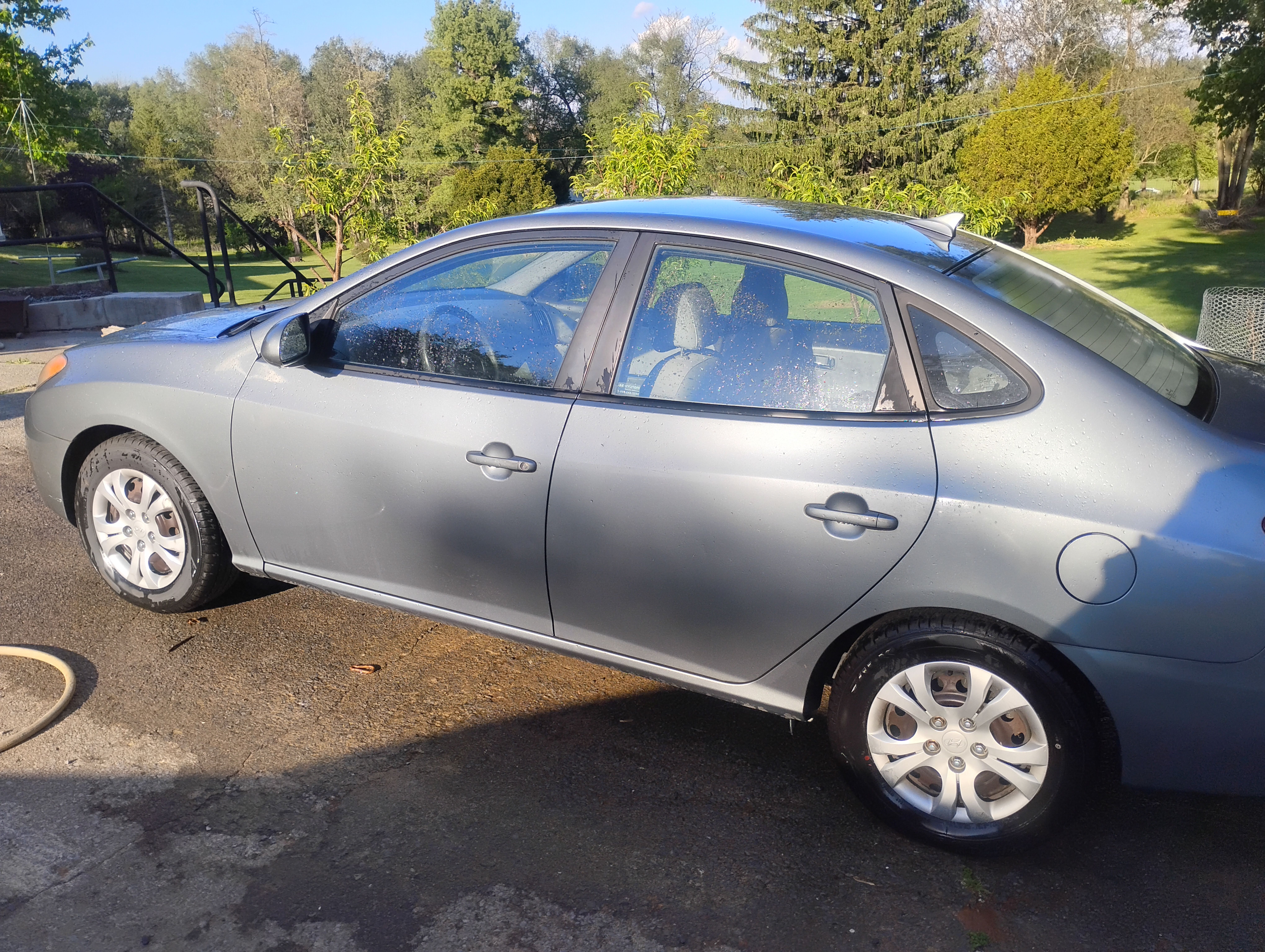 Used 2010 Hyundai Elantra GLS FWD image 16