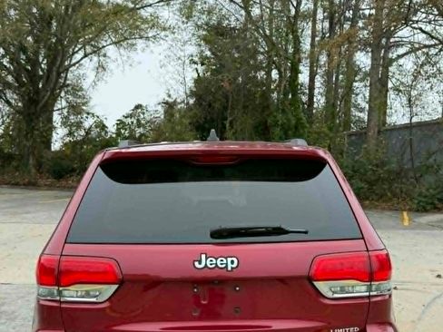 Used 2014 Jeep Grand Cherokee Limited image 9