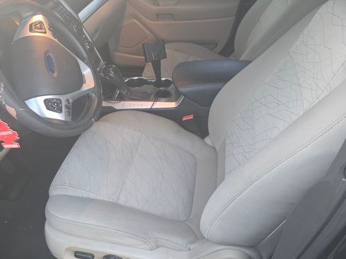 Used 2015 Ford Explorer FWD image 11