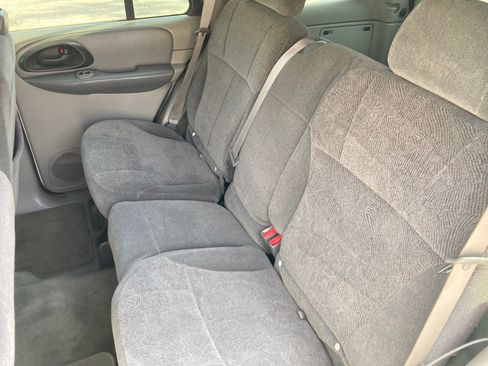 Used 2004 Chevrolet TrailBlazer LS w/ LS Preferred Equipment Group image 18