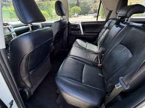 Used 2012 Toyota 4Runner Limited w/ Convenience Pkg AWD/4WD image 11