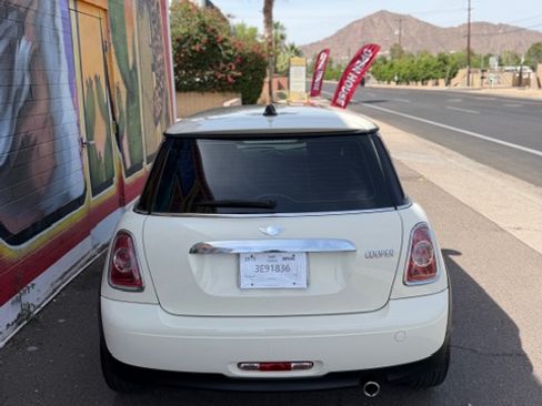 Used 2012 MINI Cooper Hardtop FWD image 4
