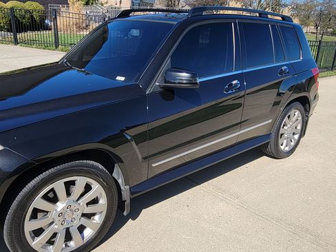 Used 2010 Mercedes-Benz GLK 350 4MATIC image 25