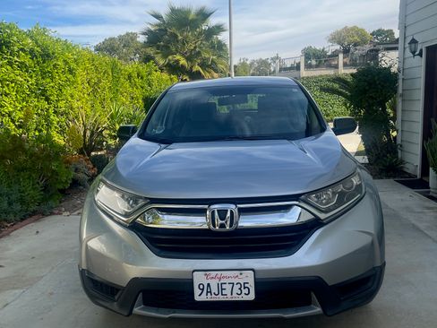 Used 2019 Honda CR-V LX image 1