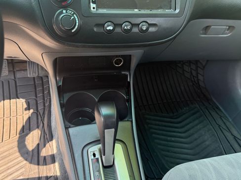 Used 2004 Honda Civic EX image 8