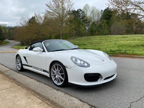Used 2011 Porsche Boxster Spyder RWD image 12