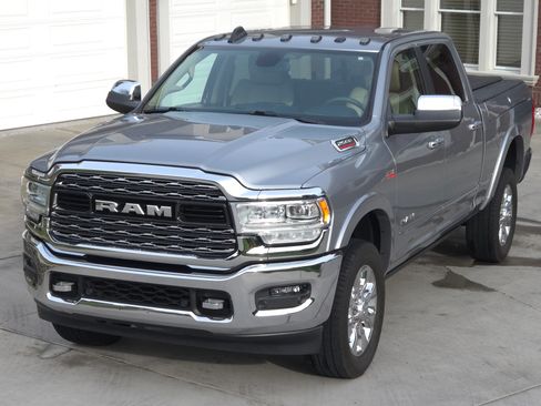 Used 2020 RAM 2500 Limited image 1