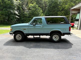 Used 1992 Ford Bronco AWD/4WD video 1