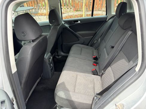 Used 2013 Volkswagen Tiguan S AWD/4WD image 8