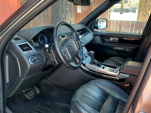 Used 2013 Land Rover Range Rover Sport HSE LUX image 9