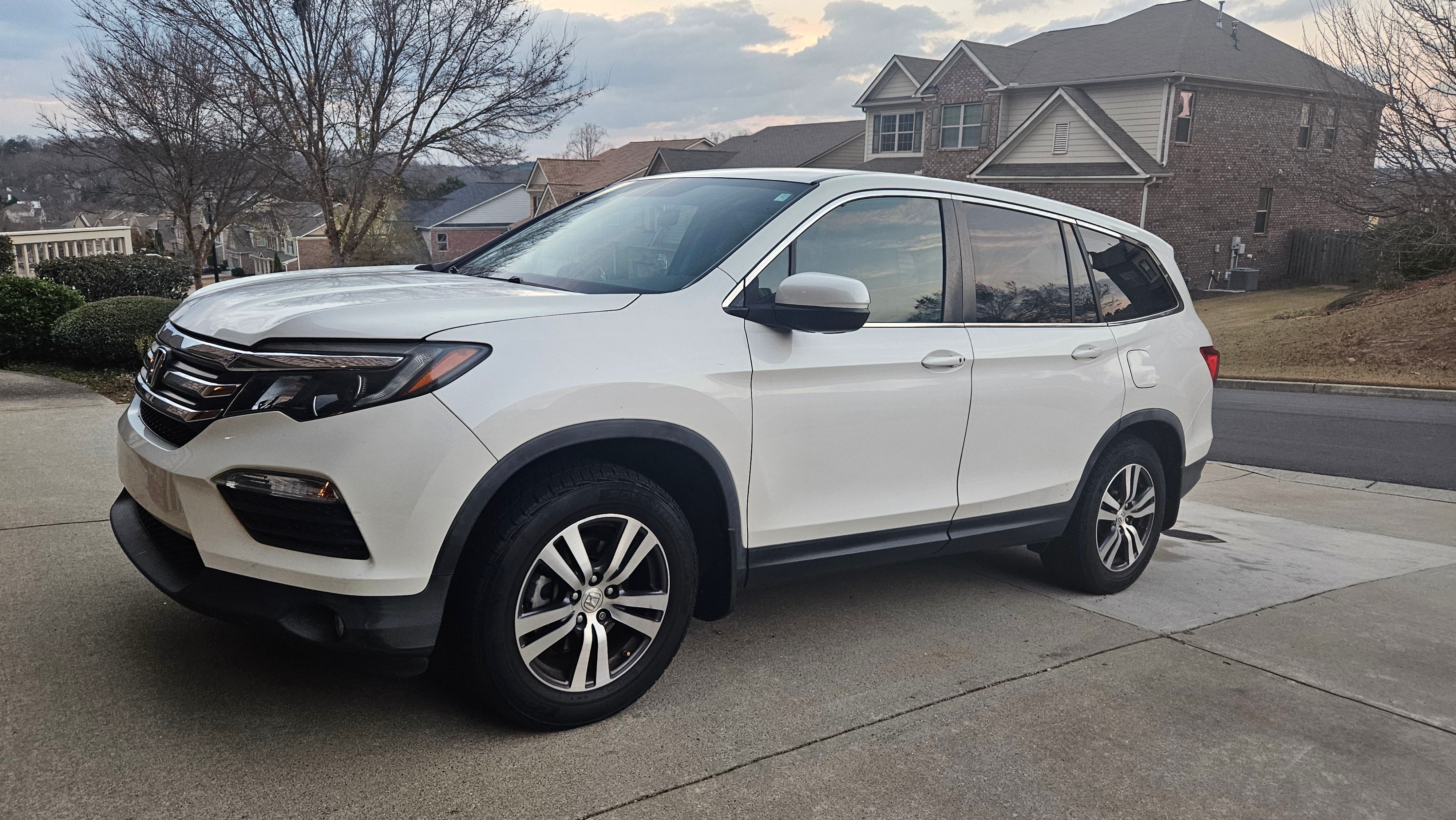 Used 2016 Honda Pilot EX image 6