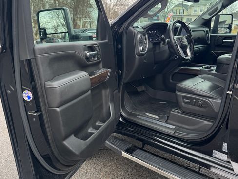 Used 2022 GMC Sierra 2500 SLT image 10