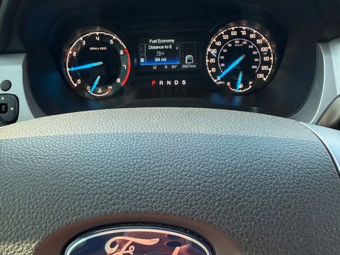 Used 2023 Ford Ranger XLT RWD image 5