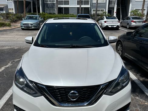 Used 2017 Nissan Sentra SV FWD image 12