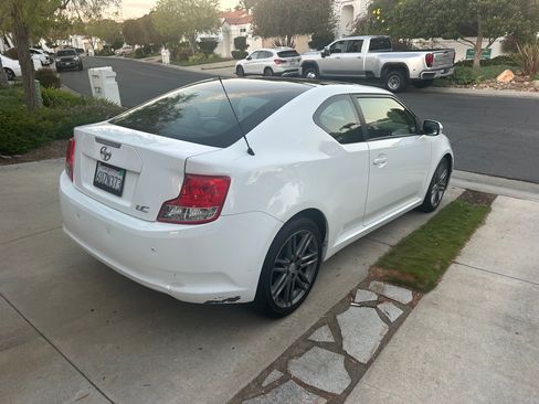 Used 2012 Scion tC FWD image 12