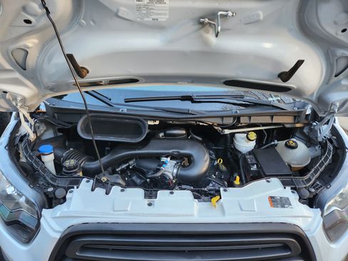 Used 2019 Ford Transit 150 Medium Roof image 9